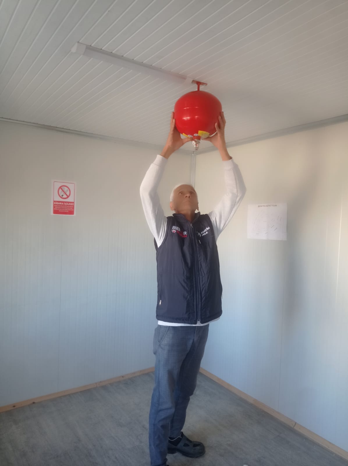 1d0797f3-d6f6-4ee1-9883-97cc5e84eac6